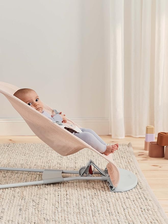 BabyBjörn Bouncer Balance Soft, Light Grey Frame, Mesh, Pearly Pink/White, 2-in-1 Adjustable Baby Bouncer Seat and Toddler Chair, Newborn to Toddler (8-29 lbs), 4 Positions, Lightweight & Portable