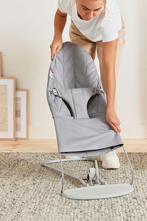 BabyBjörn Bouncer Bliss, Cotton, Petal Quilt, Light gray