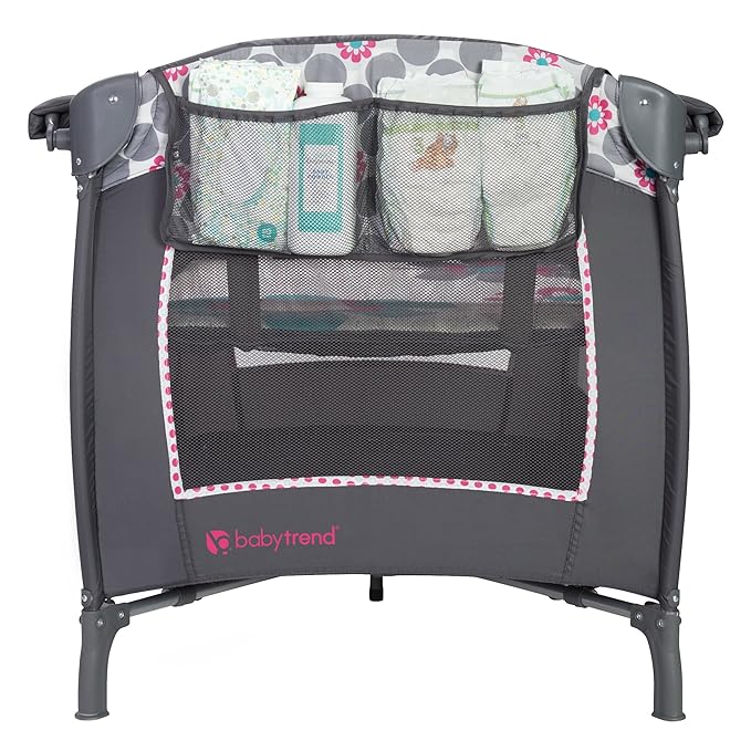 Baby Trend Lil' Snooze™ Deluxe II Nursery Center® Playard, Daisy Dots