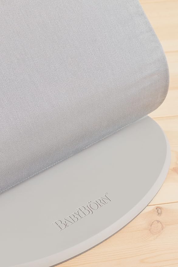 BabyBjörn Bouncer Bliss, Cotton, Petal Quilt, Light gray