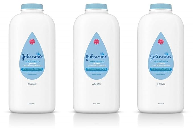 Johnson's Baby Powder with Naturally Derived Cornstarch, Aloe & Vitamin E for Delicate Skin, Hypoallergenic, Free of Parabens, Phthalates & Dyes for Gentle Baby Skin Care, 22 oz, 3 Pack