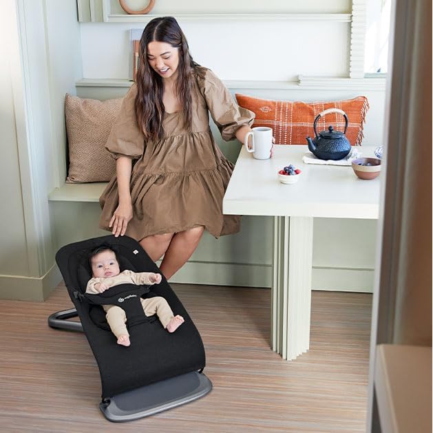 Ergobaby Evolve 3-in-1 Bouncer, Adjustable Multi Position Baby Bouncer Seat, Fits Newborn to Toddler, Onyx Black