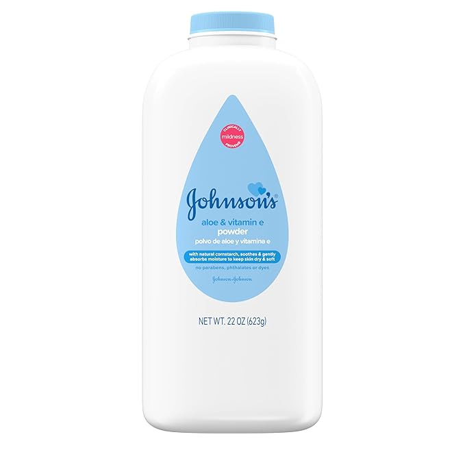 Johnson's Baby Powder with Naturally Derived Cornstarch, Aloe & Vitamin E for Delicate Skin, Hypoallergenic, Free of Parabens, Phthalates & Dyes for Gentle Baby Skin Care, 22 oz, 3 Pack