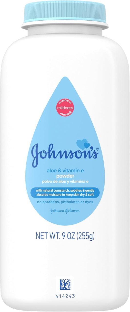 Johnson's Naturally Derived Cornstarch Baby Powder, Aloe & Vitamin E for Delicate Skin, Hypoallergenic, Free of Talc, Parabens, Phthalates & Dyes, Silky for Gentle Baby Skin Care, 9 oz