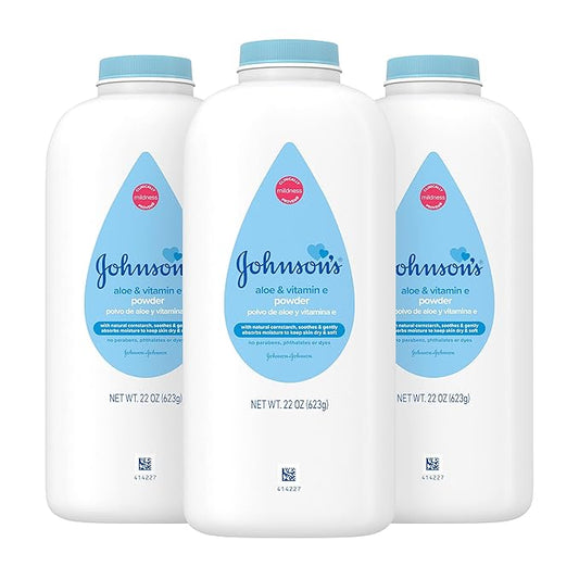 Johnson's Baby Powder with Naturally Derived Cornstarch, Aloe & Vitamin E for Delicate Skin, Hypoallergenic, Free of Parabens, Phthalates & Dyes for Gentle Baby Skin Care, 22 oz, 3 Pack