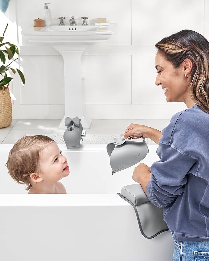 Skip Hop Baby Bath Rinse Cup MOBY Tear-free Waterfall Rinser Grey Age 0+