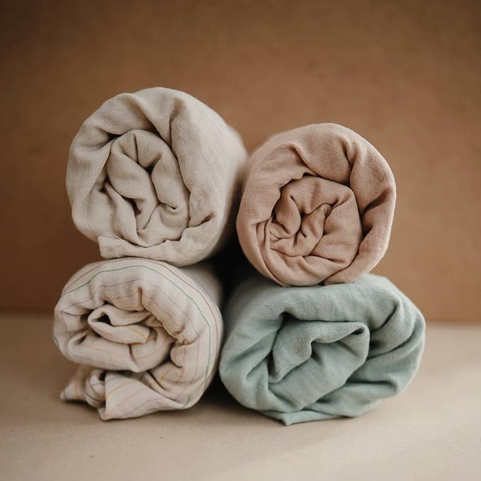 mushie Extra Soft Muslin Fitted Changing Pad Cover (Roman Green)