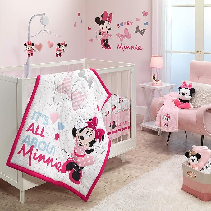 Lambs & Ivy Disney Baby Minnie Mouse Love White/Pink Heart Fitted Crib Sheet