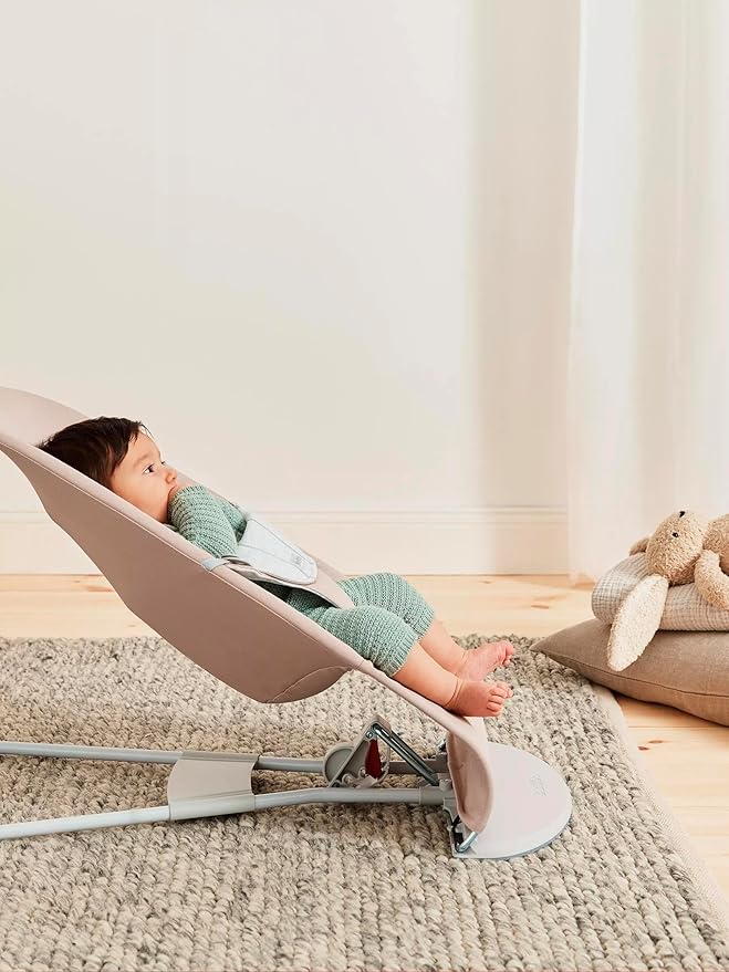 BabyBjörn Bouncer Balance Soft, Beige/Gray, Woven/Jersey | 2-in-1 Adjustable Baby Bouncer Seat and Toddler Chair, Newborn to Toddler (8-29 lbs), 4 Positions, Lightweight & Portable
