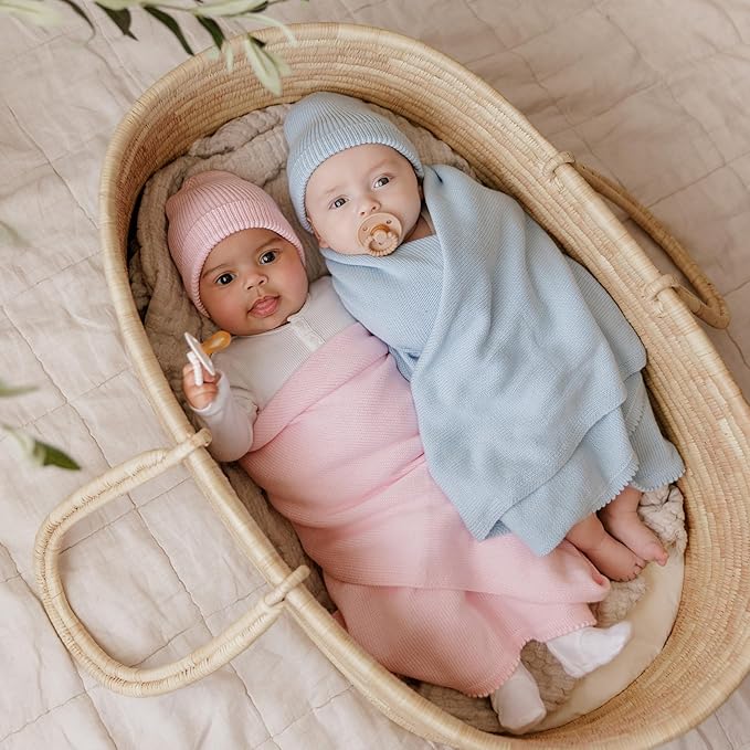 Luxe Collection 100% Organic Luxury Knit Baby Blanket + Hat Set (Sky Blue)